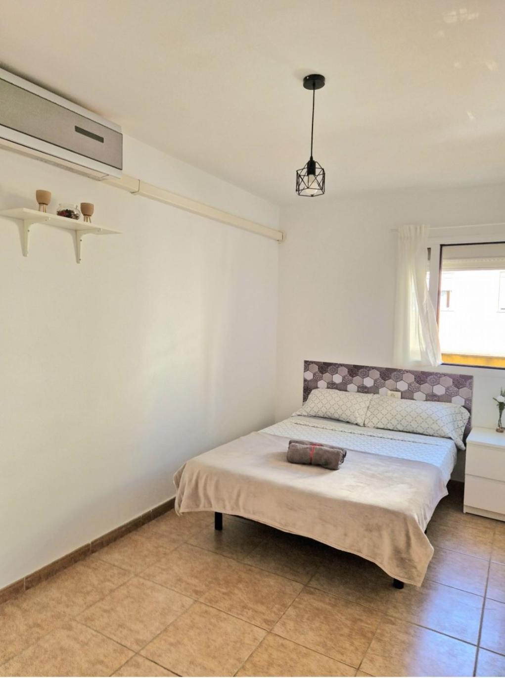 Spacious Independent Chalet Next The Airport - Sea Сан-Исидро Экстерьер фото